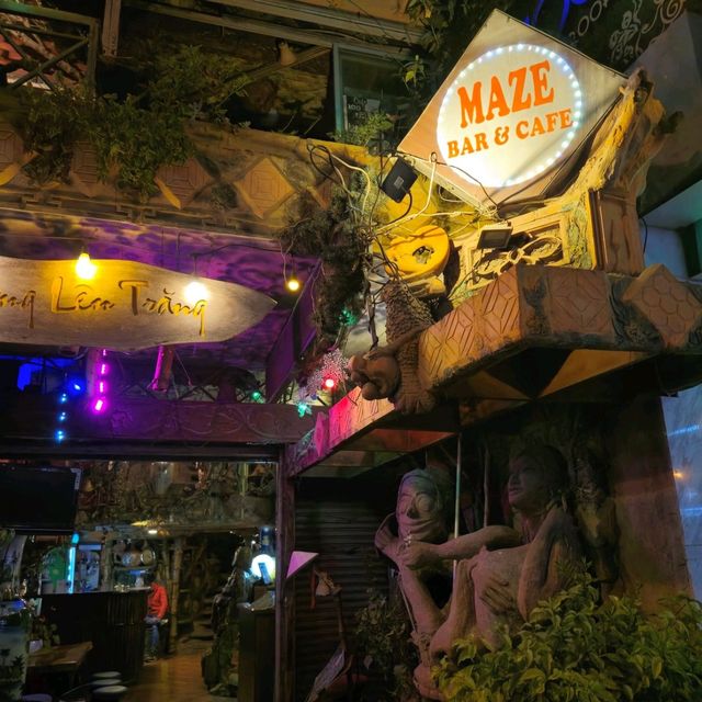 베트남 여행 달랏의 신기한 미로 바 Maze Bar 