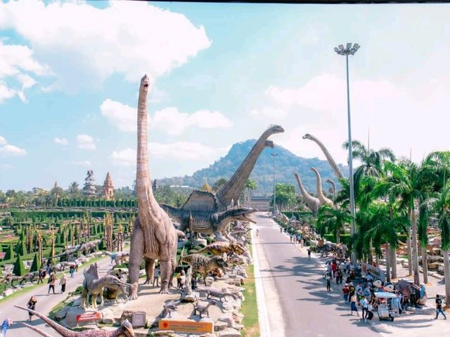 เที่ยวสวนนงนุช พัทยา ที่แสนอลังการ เที่ยวสวนนงนุช พัทยา ที่แสนอลังการ
