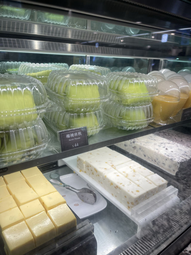 「榴槤系列飲品同刨冰甜品，榴槤控必試！」