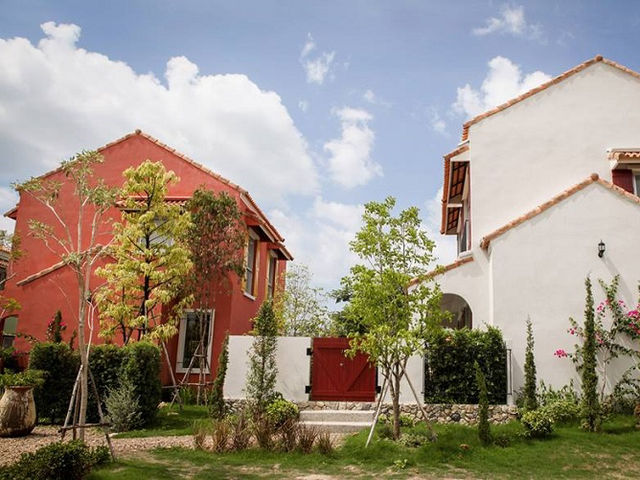 Zea Za Village