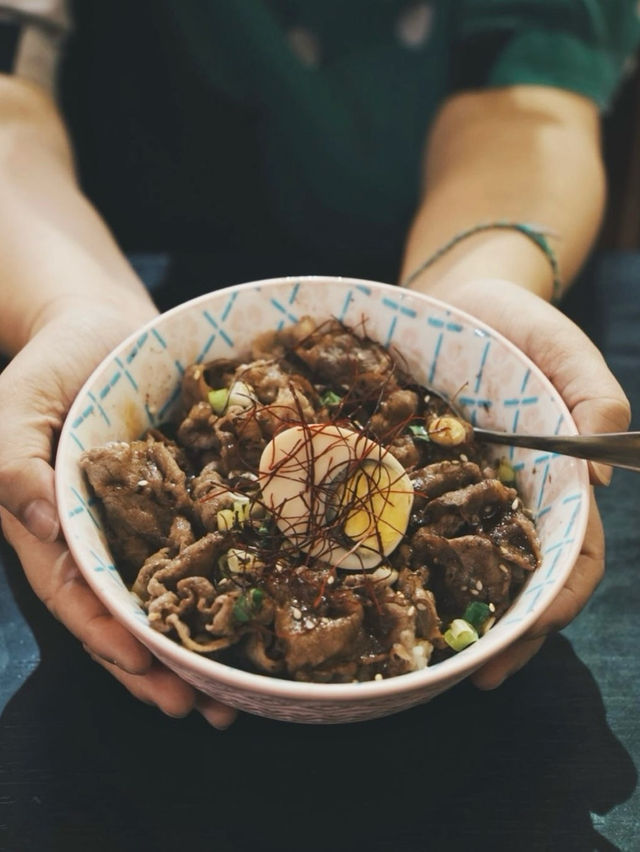 蘆洲在地 隱藏版人氣日式小食堂