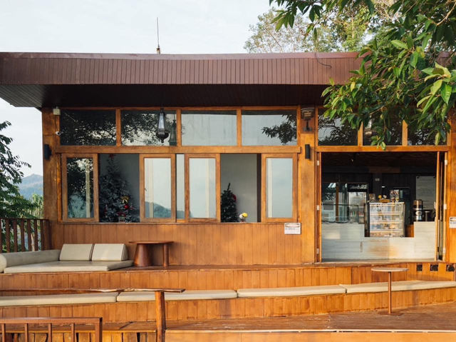 Bay view cafe’ 🌱⛰️ เสม็ดนางชี จ.พังงา