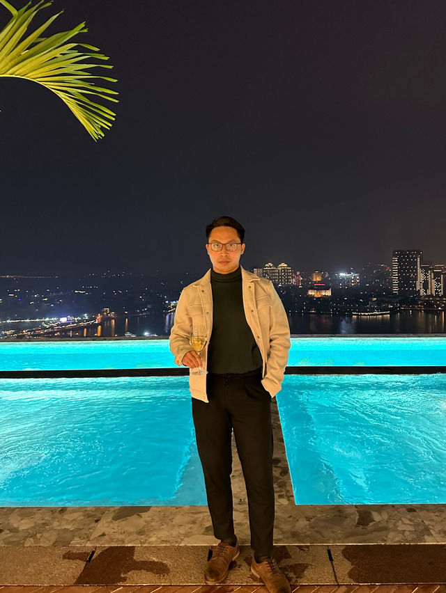 Bar Hedonist - L7 WEST LAKE Hanoi by Lotte