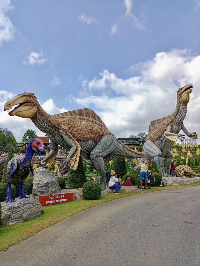 สวนนงนุช พัทยา🦖 สวนนงนุช พัทยา🦖