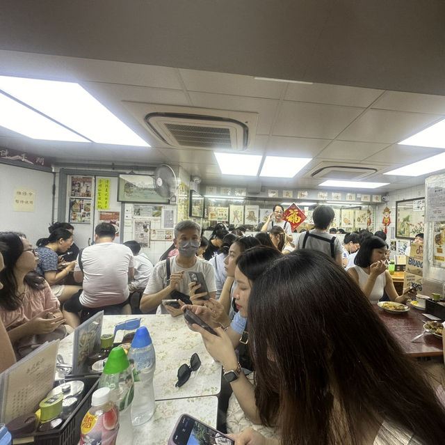 原來 高雄飛香港真方便！初去香港玩囉！
