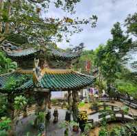 The Marble Mountains : ภูเขาหินอ่อน