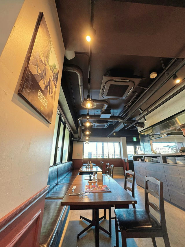 【千葉】電車好きにはたまらない🤍電車を眺めながらのハンバーグ屋さん
