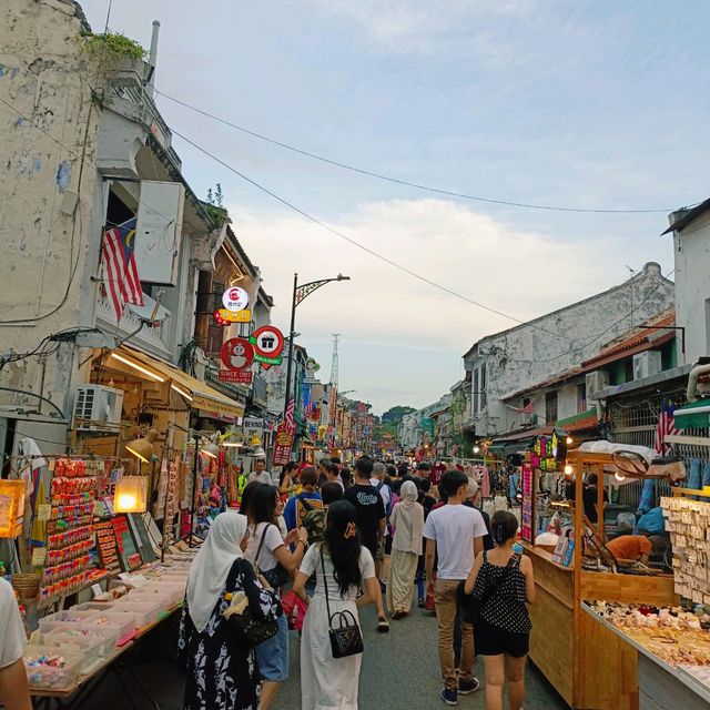 Jonker Street, a good place for shopping and local food experience