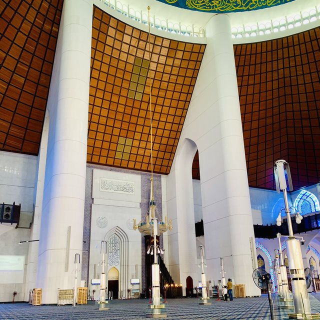 A Towering Symbol of Islamic and Malay Elegance