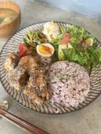 【広島カフェ】色とりどりのプレートが食欲をそそる🍽
