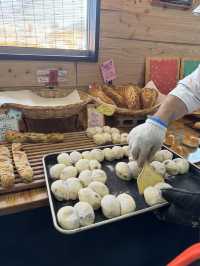 【福岡グルメ】倉庫をリノベーションしたパンもお客さんも多いベーカリー🍞🥖