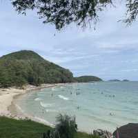Curve Beach @สัตหีบ