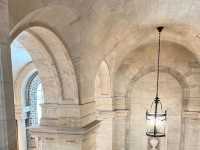 紐約公共圖書館 — 古典建築與華麗裝飾的打卡勝地