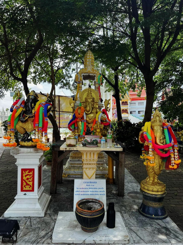 วัดเชิงเลน นนทบุรี