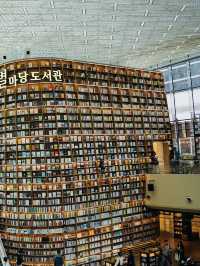 Coex Starfield library - A must check-in spot for book lovers
