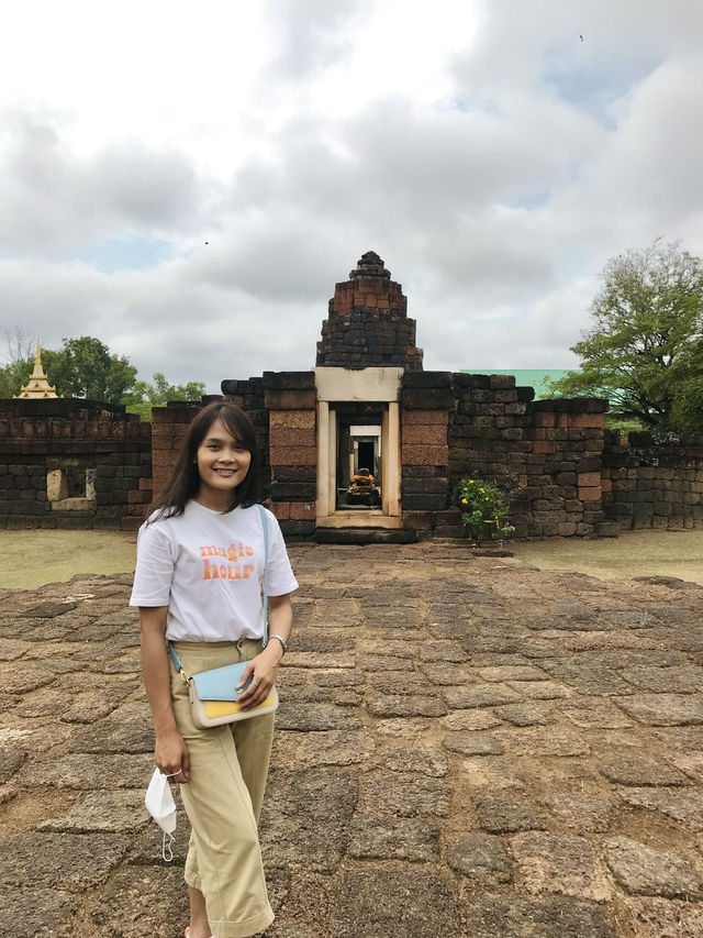 🛕 #ปรางค์กู่ โบราณสถานแห่งร้อยเอ็ด🪴