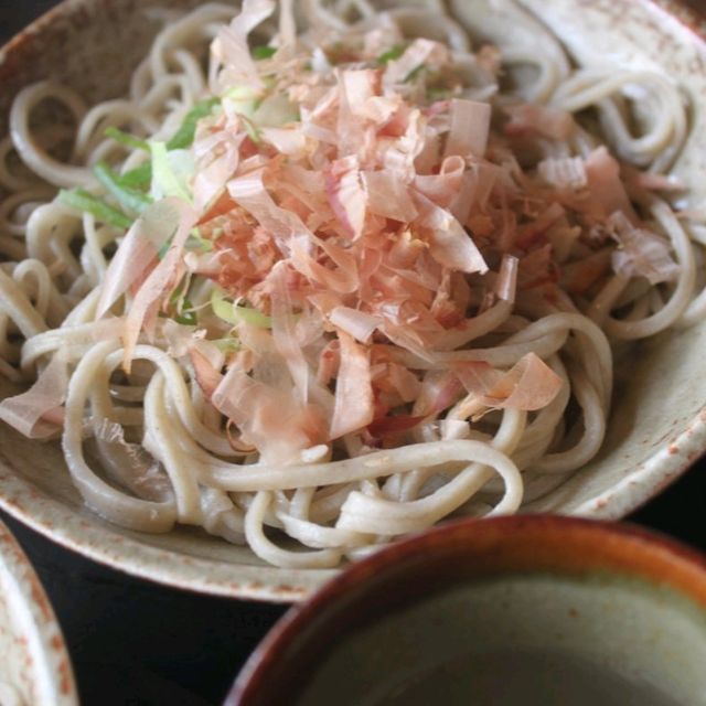 【福井】福井県あわら市の味：手打ちそばと地元の食材が楽しめる日の出屋