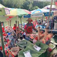 Boats, Bites, and Bright Lights: My Fun Day at Hatyai’s Floating Market!