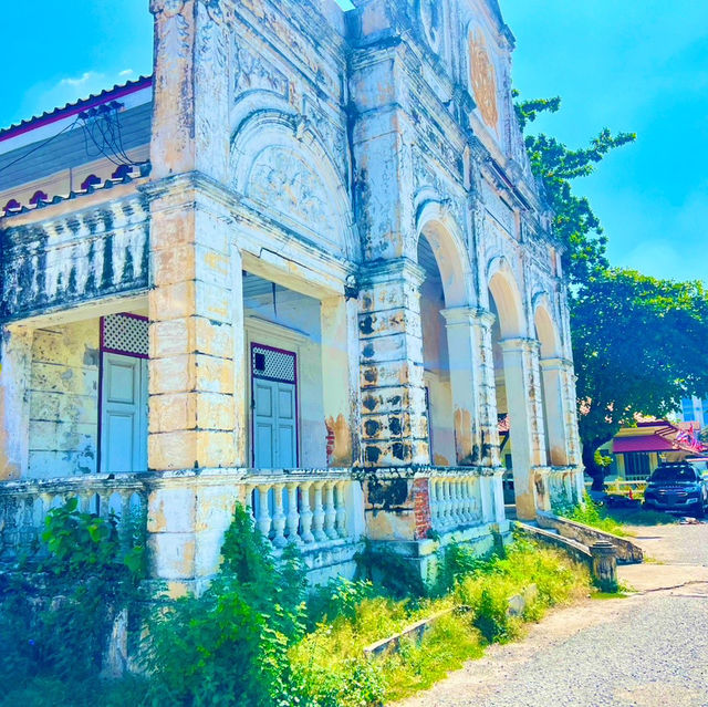 ศาลจังหวัดชลบุรี โบราณสถานร้าง