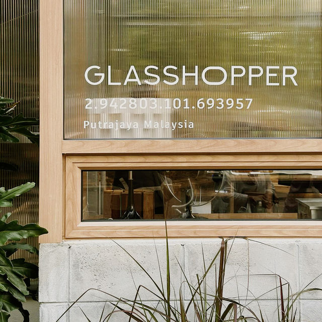 The Glasshopper 