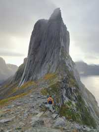 ยอดเขา Hesten เมือง Senja Norway 