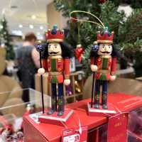 Christmas Cheer at M&S: Festive Shopping Done Right! 🎅🎁