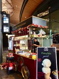 🎄✨ Velaa Sindhorn Village คริสต์มาสนี้มีตลาดด้วย!