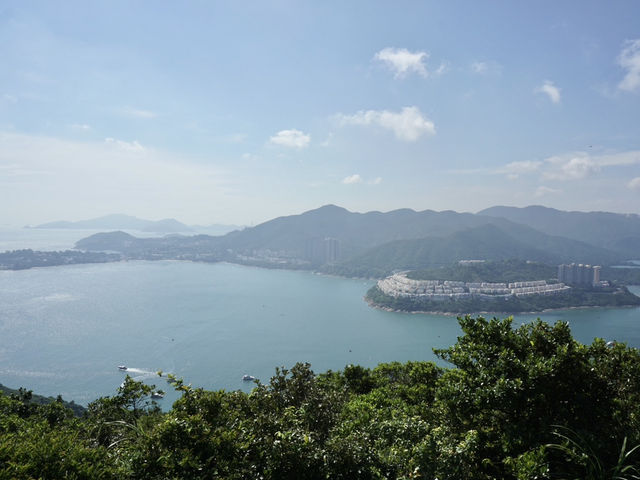 Winding Along the Dragon’s Spine: A Breathtaking Hike in Hong Kong