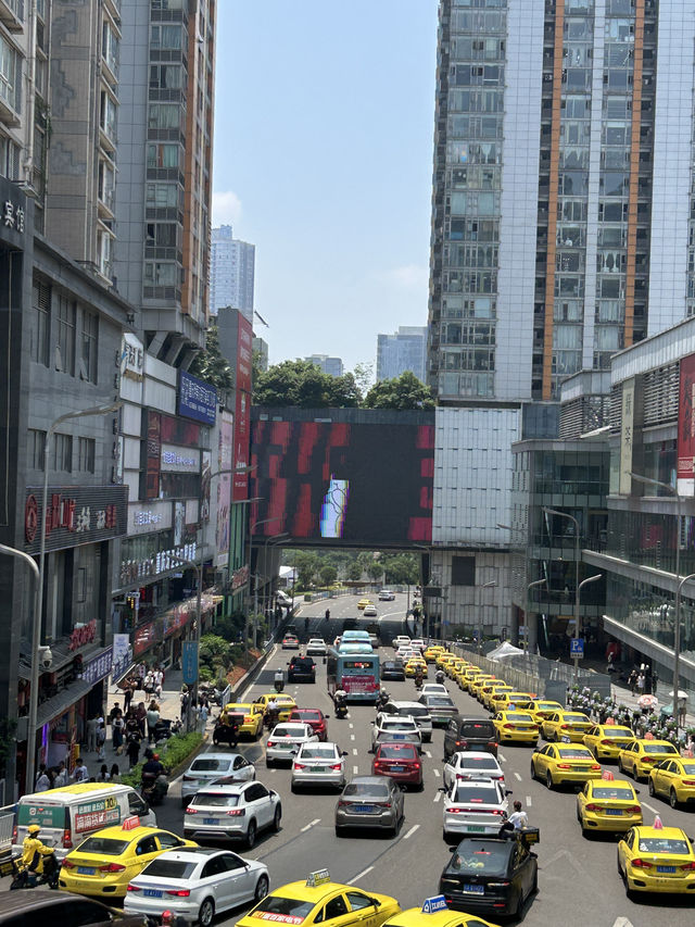 Spend 3 days 2 nights in Chongqing 
