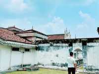 “Istana Bandar: Selangor’s Hauntingly Beautiful Royal Relic”