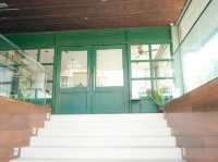 คาเฟ่ศรีราชาที่ซ่อนตัวอยู่ในโรงแรม Jasmine Resort