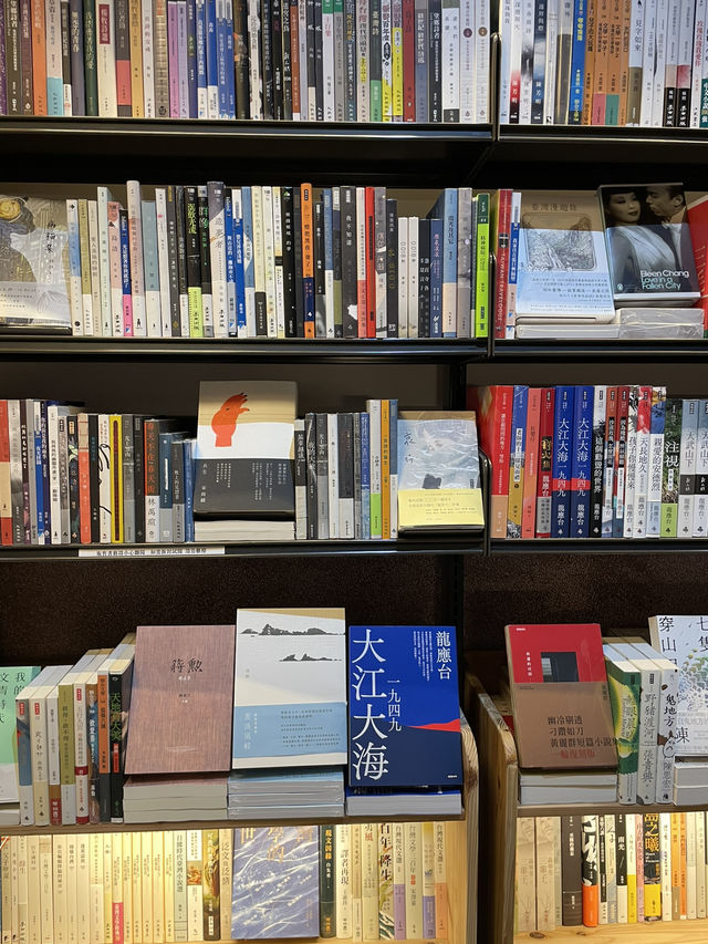Kuo’s Astral Bookshop: Your Next Bookstop on Dihua Lane