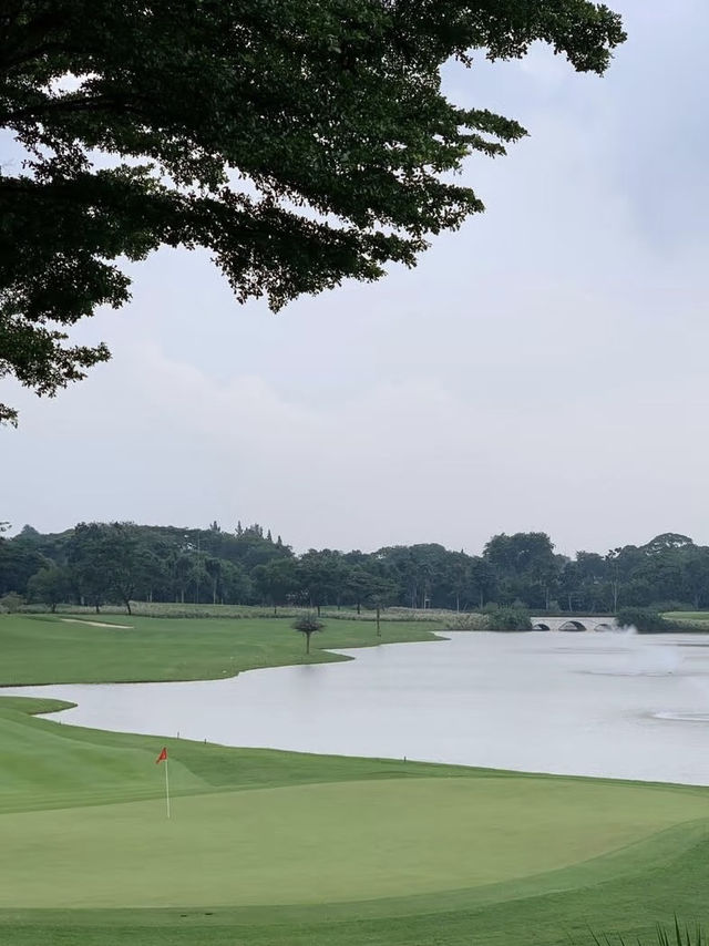 A Refined Golfing Experience at Royale Golf Club Jakarta