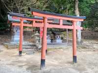 琵琶湖畔的海上鳥居，滋賀縣近江的白鬚神社