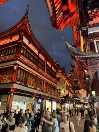 Yuyuan Old Street ถนนเก่าแก่ถ่ายรูปสวย ของกินอร่อย