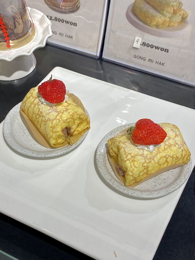 요즘 핫한 수건케이크에 막걸리 조합?!