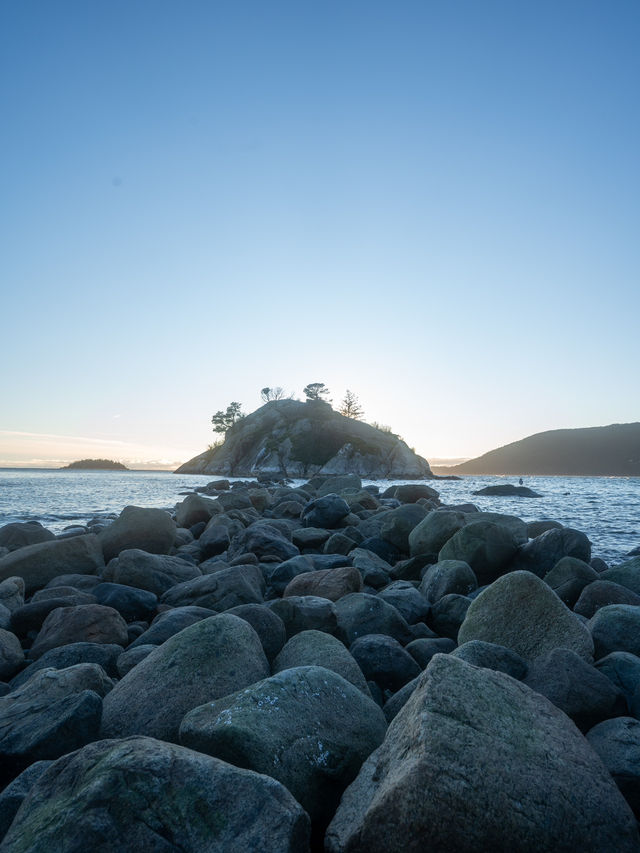 🌿 Lighthouse Park：大自然の中で絶景を楽しむバンクーバーの隠れスポット