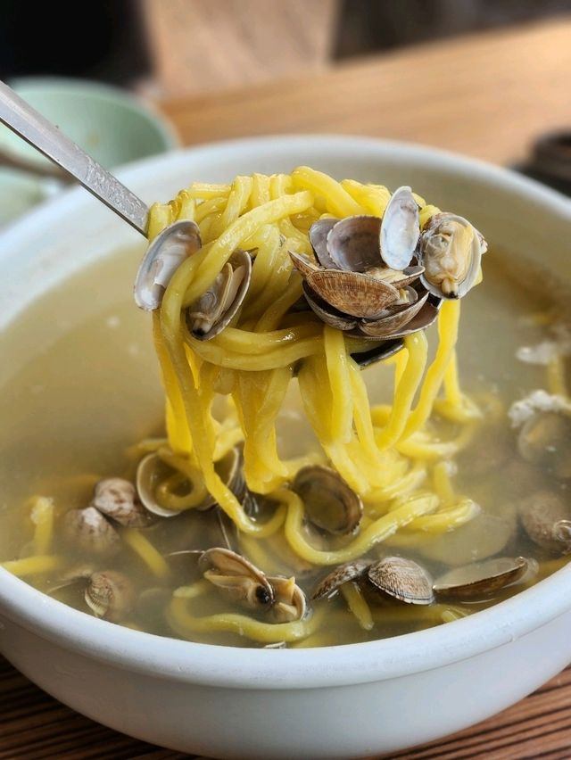 ❣️칼국수만 주문해도 보리밥,막걸리가 무료!? "황도바지락칼국수"❣️