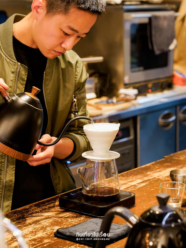 Knockbox Coffee กาแฟดี บรรยากาศย่านใน Central
