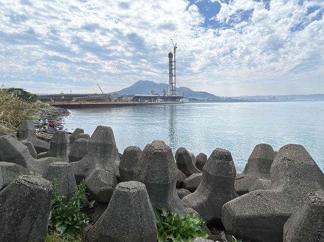 📚☕ A Lazy Genius’s Guide to Tamsui Fisherman Wharf: Books, Brews & Sea Views