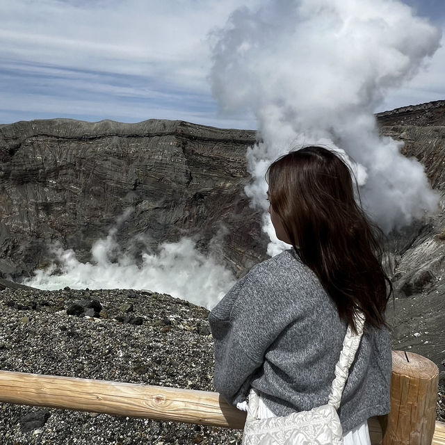 One day Trip to Kusasenri + Aso Nakadake