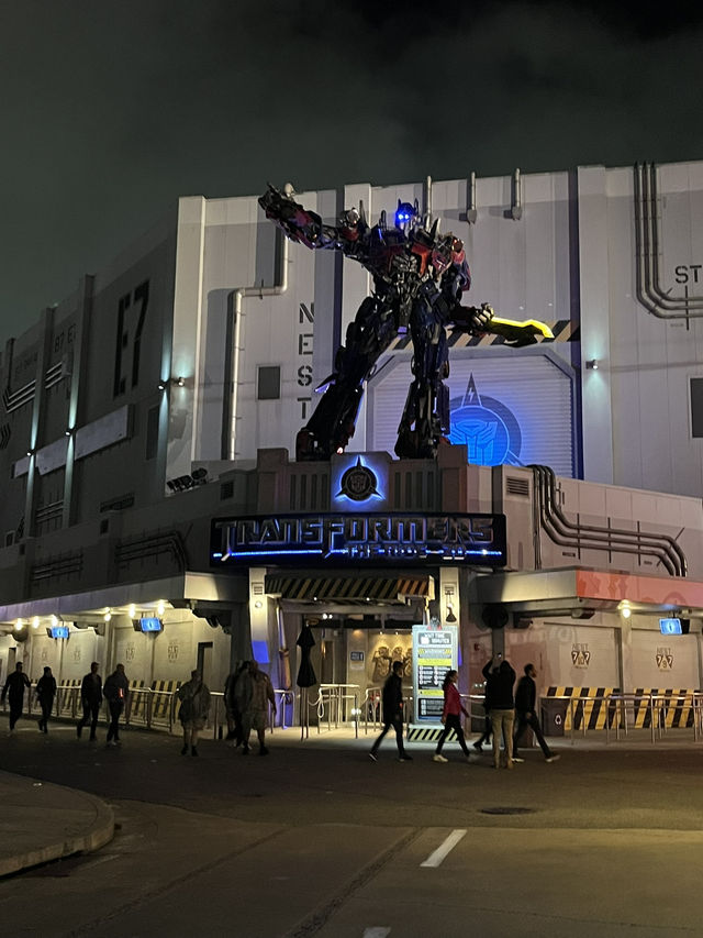 【Orlando環球影城夜遊記】哈利波特魔法夜、Mummy飛車驚魂、變形金剛對決現場