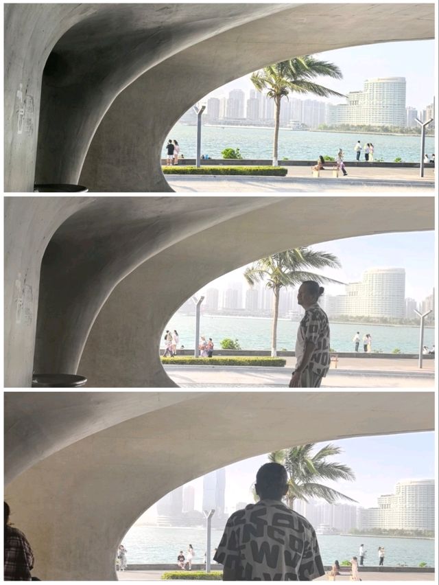 Haikou Yundong Library: Iconic Design, Beachfront Beauty