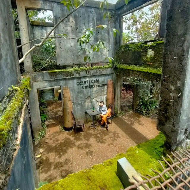 CC 1971 Café  Paksong Laos