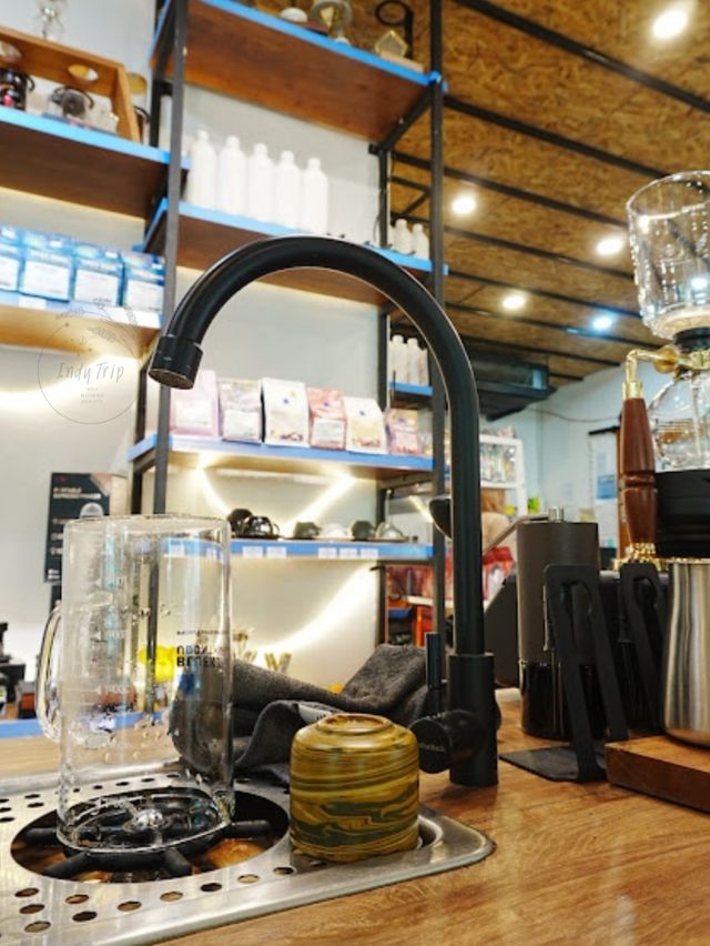 🧋 Bluekoff บรรยากาศโดดเด่นตกแต่งสไตล์ญี่ปุ่น