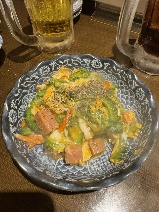那覇で乾杯！沖縄国際通りの隠れ家居酒屋「ぶらんちゅ」でローカルグルメ満喫 