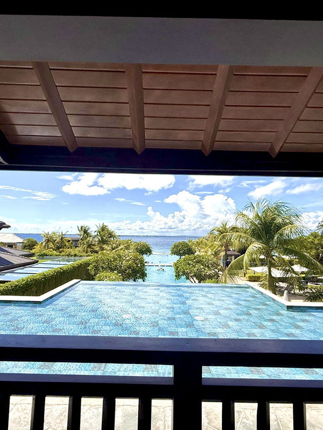 It's Perfect Blend of Luxury, Relaxation and Adventure. All Set Against Stunning Tropical Backdrop.