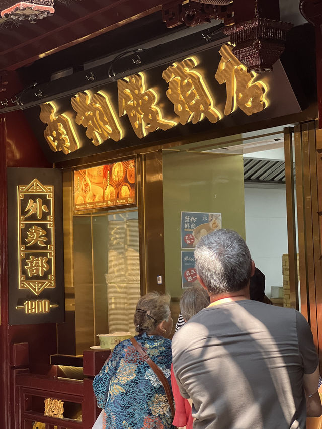 🏮 “상하이에서 시간을 거슬러 걷다 – Yuyuan Old Street”