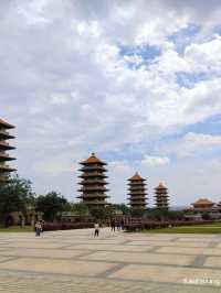พุทธอุทยาน Fo Guang Shan พระนั่งองค์ใหญ่