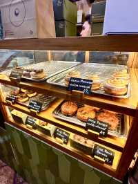 Moooon Cafe: A Cozy Gem in Songkhla Old Town